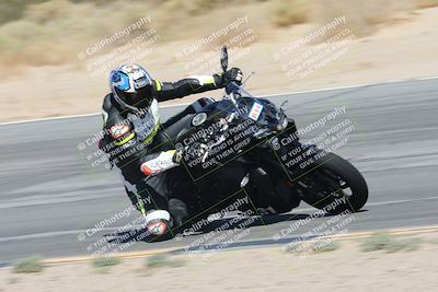 media/Oct-02-2025-Racers Edge (Thu) [[2c91cb6ab3]]/3-B Group/Session 4-Turn 9 (120pm)/